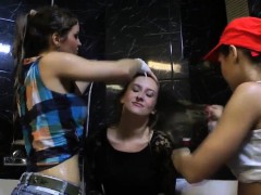 Three Hot Girls In The Shower