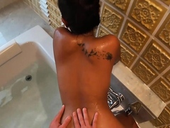 Amateur Thai teen hottie pleases her boyfriend in a hotel