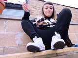 feliciafisher brat in converse uses you as ashtray