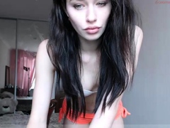 Brunette Solo Webcam Masturbation